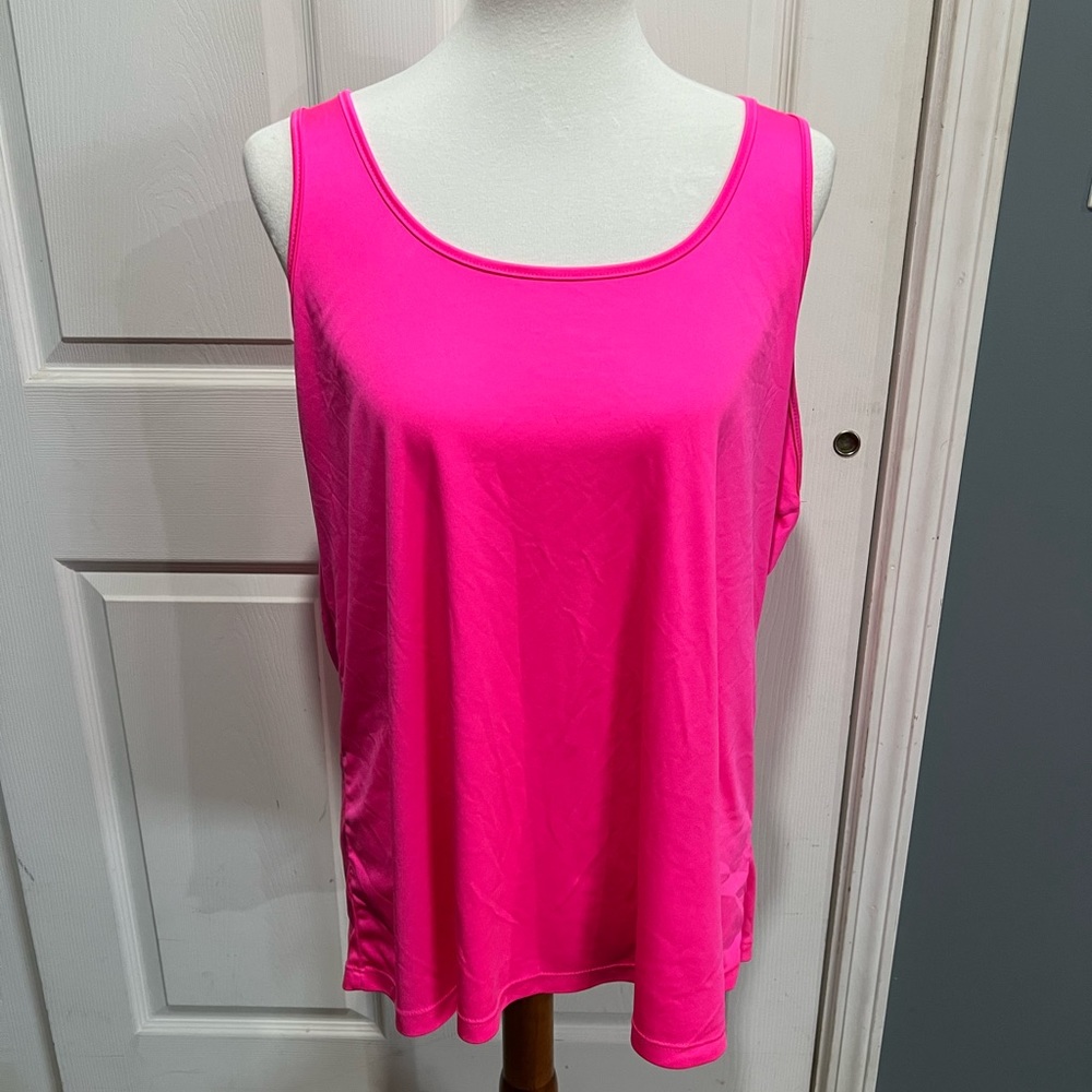 Plus size workout tank